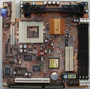 Základní deska PC Chips M748lmrt