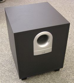 Genius GHT-510: Ať tamtamy burácejí...