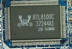 Gigabyte K8V Triton: Modrá která neurazí