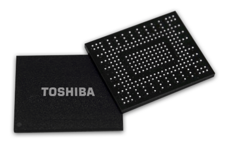 Toshiba RC100: mini SSD se slušným výkonem