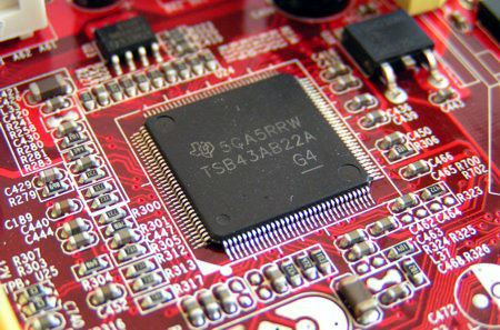 Foxconn 975X7AA - vstup na scénu OC?