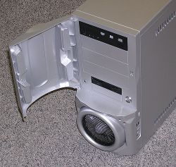 HAL3000 Phantom aAlien alias vesmírná stanice