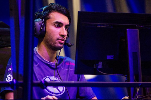 Studie odhaluje, že hráči MOBA mají vyšší IQ než hráči stříleček