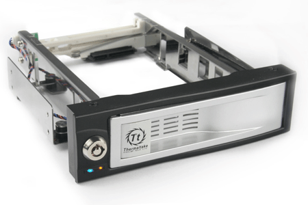 Thermaltake uvádí HDD Rack Max4