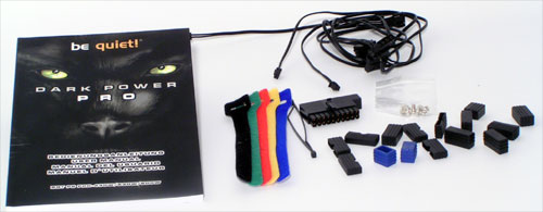 Čtyři 0,5 kW zdroje pod zátěží