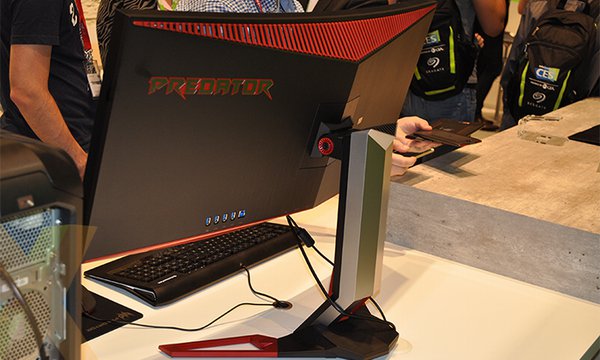 Acer Z35 Predator: 35" zahnuté a přetaktovatelné herní LCD