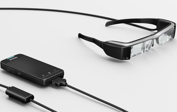 Epson Moverio BT-200: chytré brýle ukáží 8m obraz