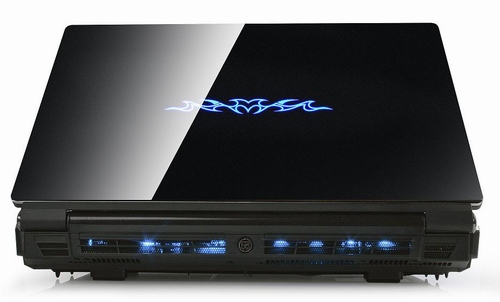 Goldmax Laptops nabízí notebooky s GTX 480M s 2 GB paměti i HD 5870 v CrossFireX