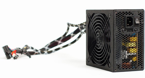 Nexus připravil 850W zdroj RX-8500