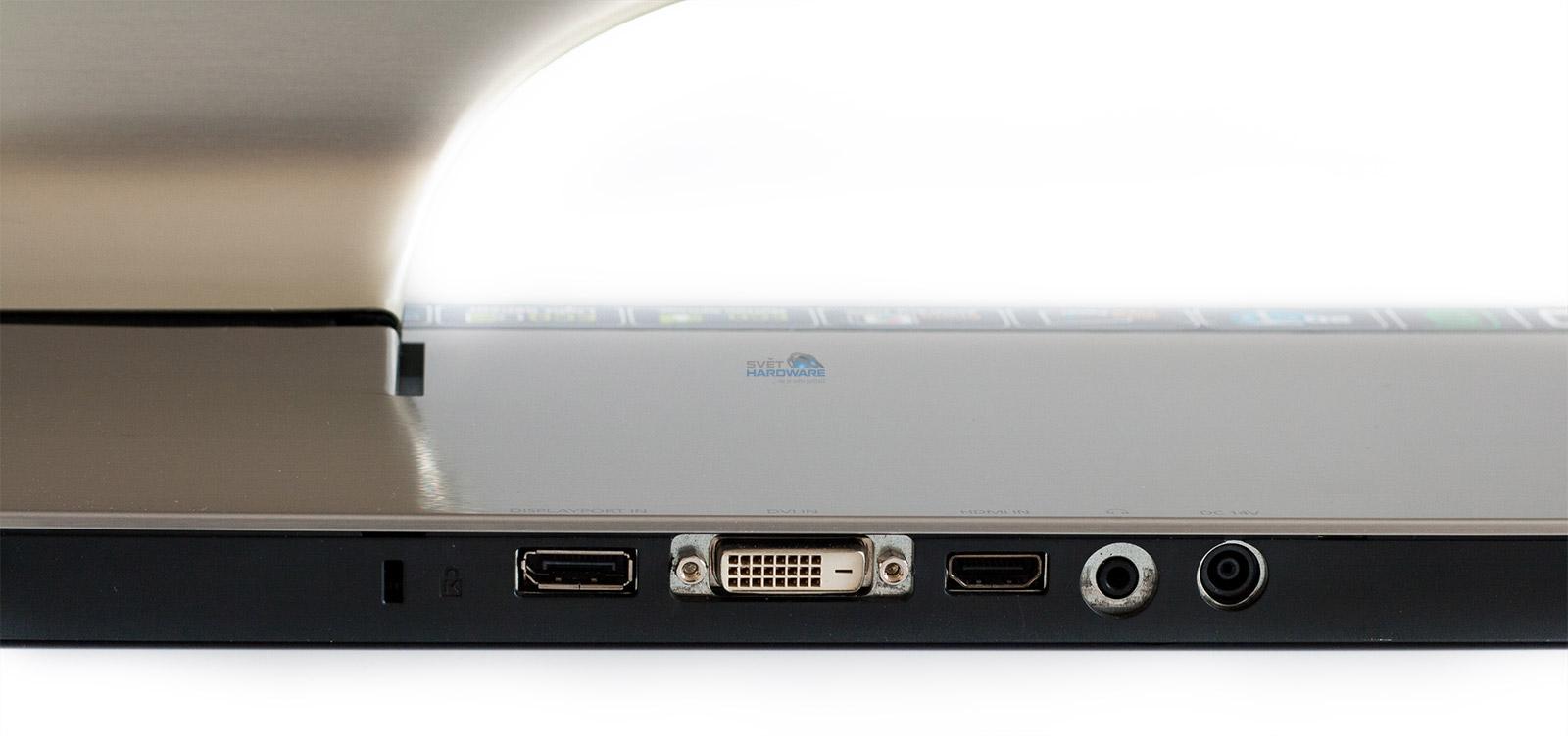 Samsung S27A950D: 3D designovka pro hráče