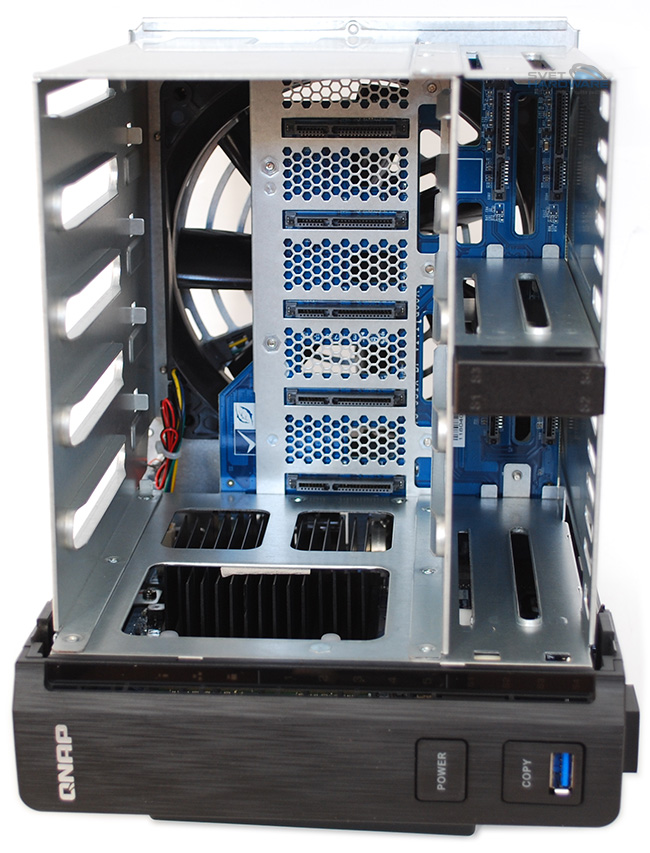 QNAP TVS-951X: 10 Gb/s v praxi