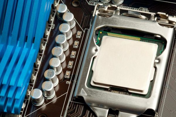 Core i3-7350K přetaktován na 4,8 GHz
