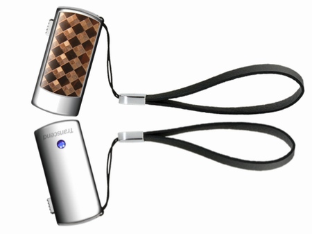 Transcend nabídne nový designový 16GB flash disk V95C