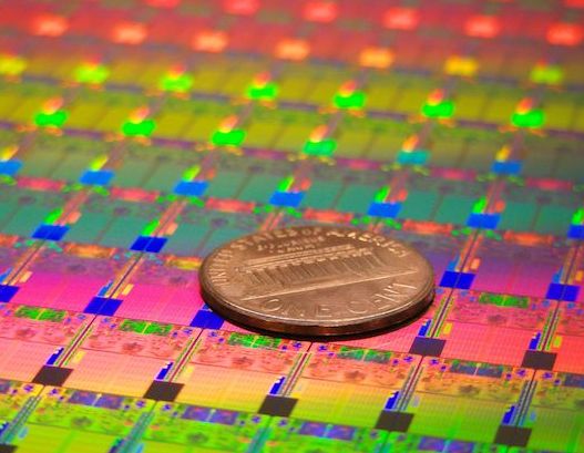 Intel ještě více navýšil kapitálové výdaje pro tento rok