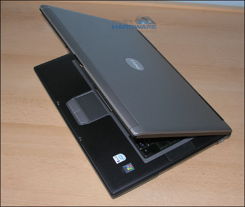 Dell Latitude D820 – konzervativní profesionál