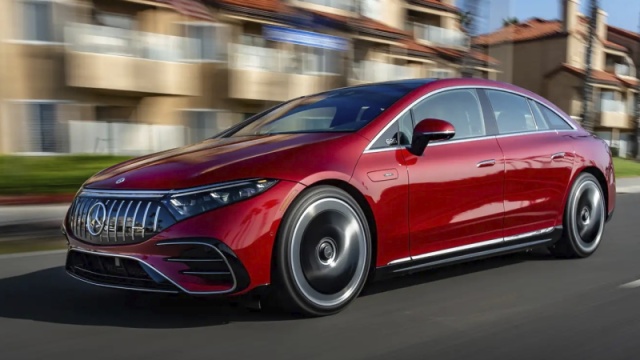 Nevada povolila Mercedesu provozovat auta s 3. úrovní autonomního řízení