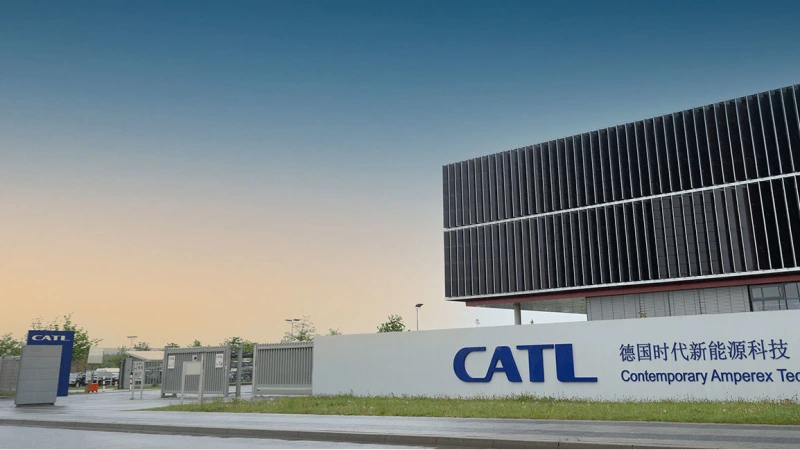 USA daly na blacklist i čínský Tencent nebo výrobce akumulátorů CATL