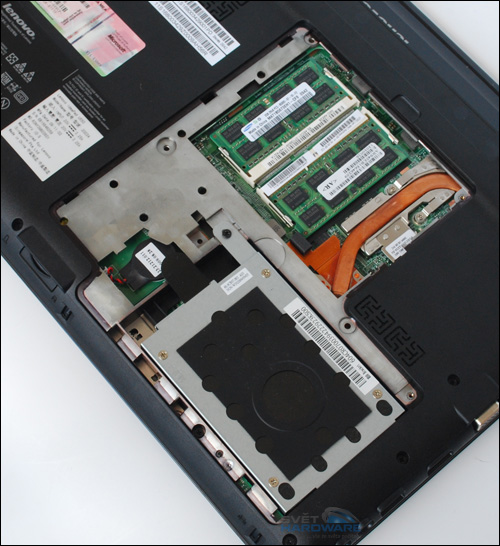 Lenovo U550: tenký IdeaPad