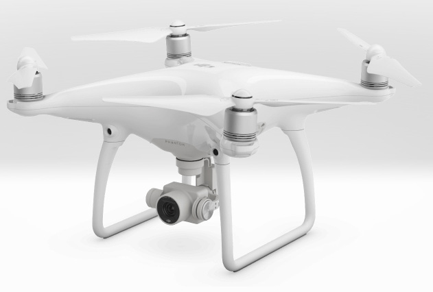 DJI Phantom 4: inteligentní dron pro spotřebitele