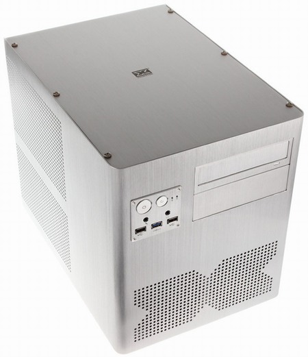 Xigmatek představil hliníkovou skříň typu kostka