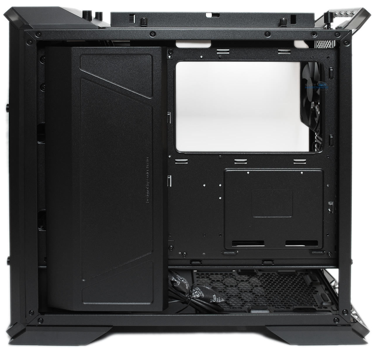 CM MasterCase MC600P: originalita nevymřela