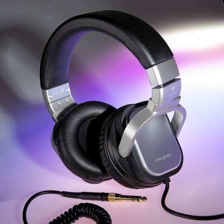 Creative a sluchátka Aurvana Dj Headphones