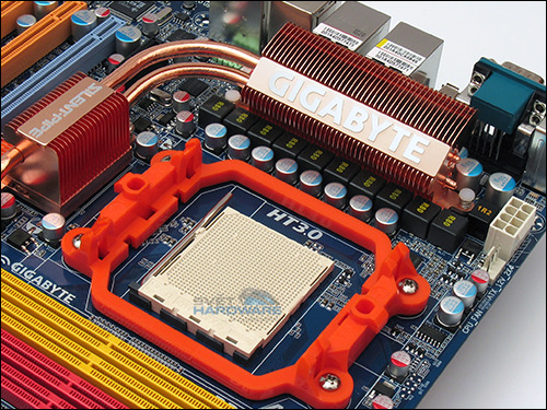 Gigabyte GA-MA790FX-DQ6: konečně High-End pro AMD