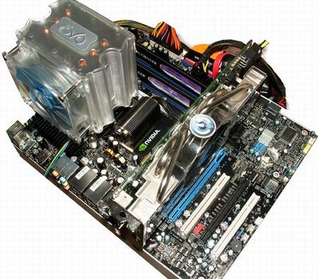 Windows Vista pod různými paměťovými konfiguracemi