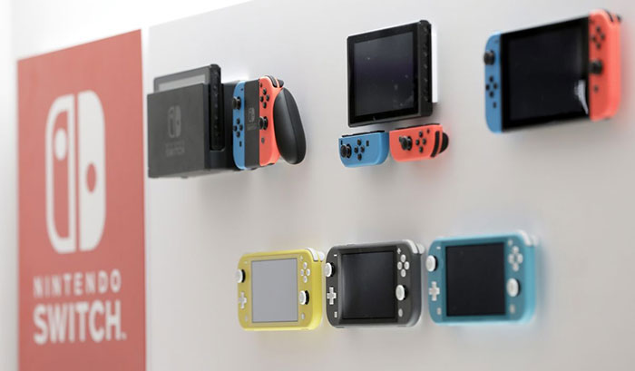 Nové Nintendo Switch má prý nastoupit už v září