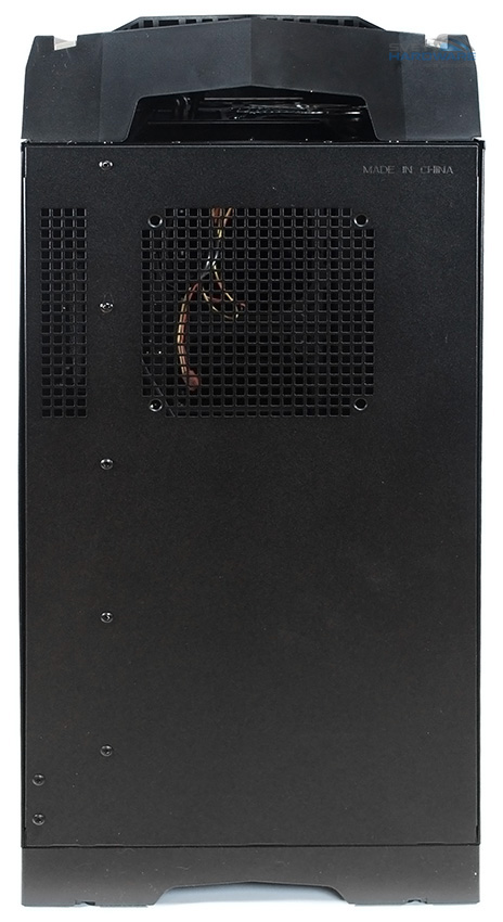 SilverStone Raven RV03: originál každým coulem