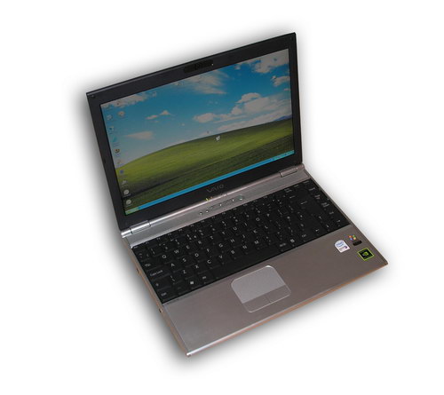 Sony Vaio SZ2 – samurajský notebook