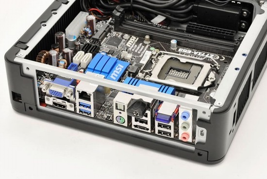 Antec odhalil malou skříň pro Mini ITX