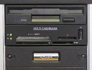 BRAVE BlueLine W22G6, aneb přítel z hypermarketu...