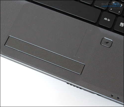 Acer Aspire 5740: Core i3 v akci