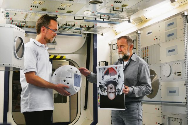 Létající robot od IBM odletěl na Mezinárodní vesmírnou stanici