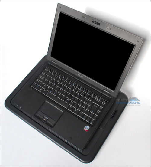 CM NotePal LapAir: chladivá i pohodlná