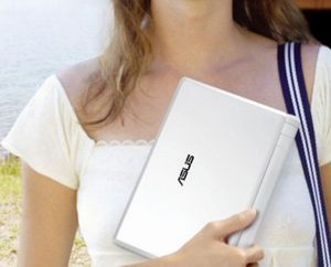 ASUS nestíhá dodávat Eee PC