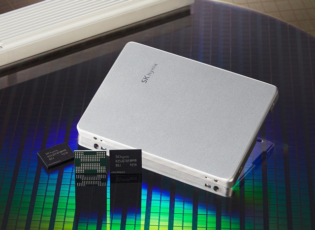 SK Hynix odstartoval výrobu 128vrstvých NAND Flash, chystá 176 vrstev