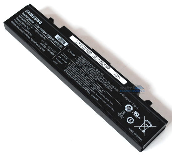 Samsung 305V5A: AMD CrossFire levně