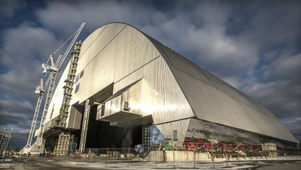 Černobyl má nový sarkofág za 1,6 mld dolarů