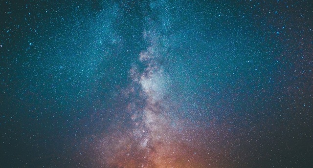 MaNGA: představte si knihovnu plnou hvězd naší galaxie