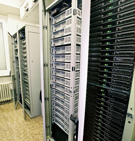 Ústav fyziky atmosféry Akademie věd rozšířil svůj superpočítač Amálka