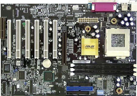 Výrobci základních desek: kdo přežil a kdo ne