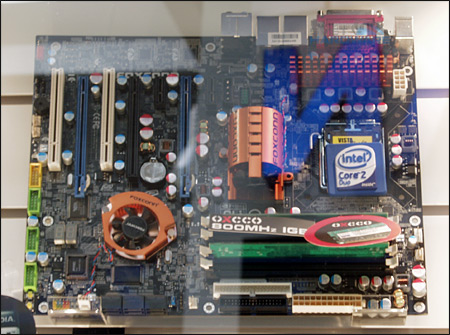 CeBIT 2007 skrze hledáček Světa hardware