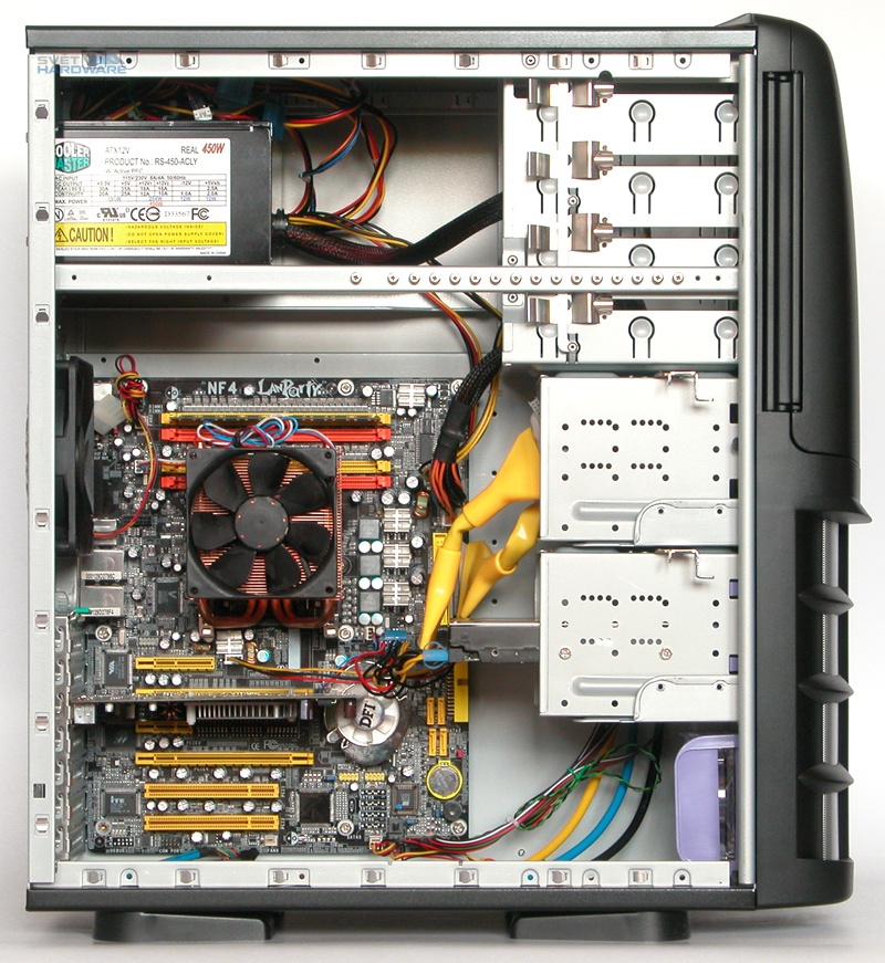 Chieftec GX-01B: robustnost sama