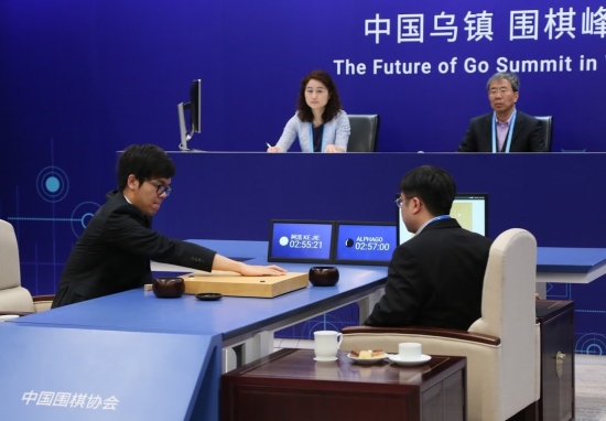 Google AlphaGo podruhé porazila člověka, Čína zápasy cenzuruje