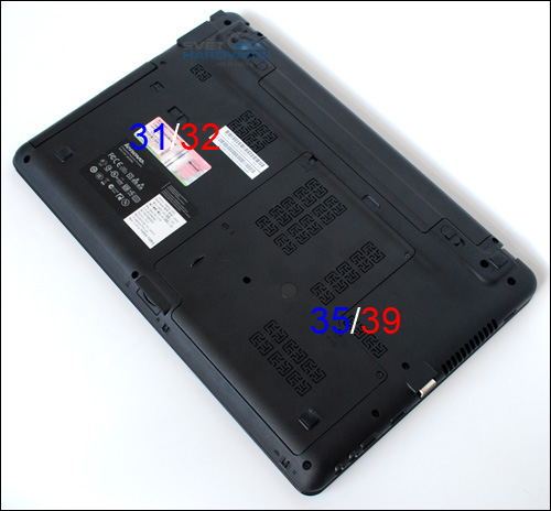 Lenovo U550: tenký IdeaPad