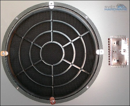 APlusCase X-Blade: supervěž z Německa