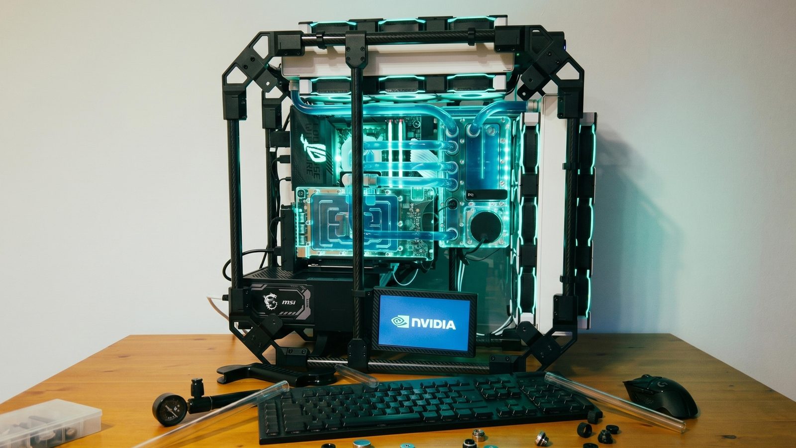 Příběh NEJvymazlenějšího PC v Česku: Jak vznikalo?