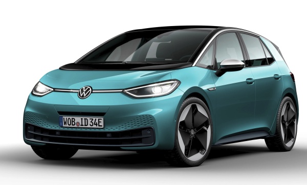 Šéf VW přiznává, že Tesla jde kupředu 2krát rychleji než konkurence